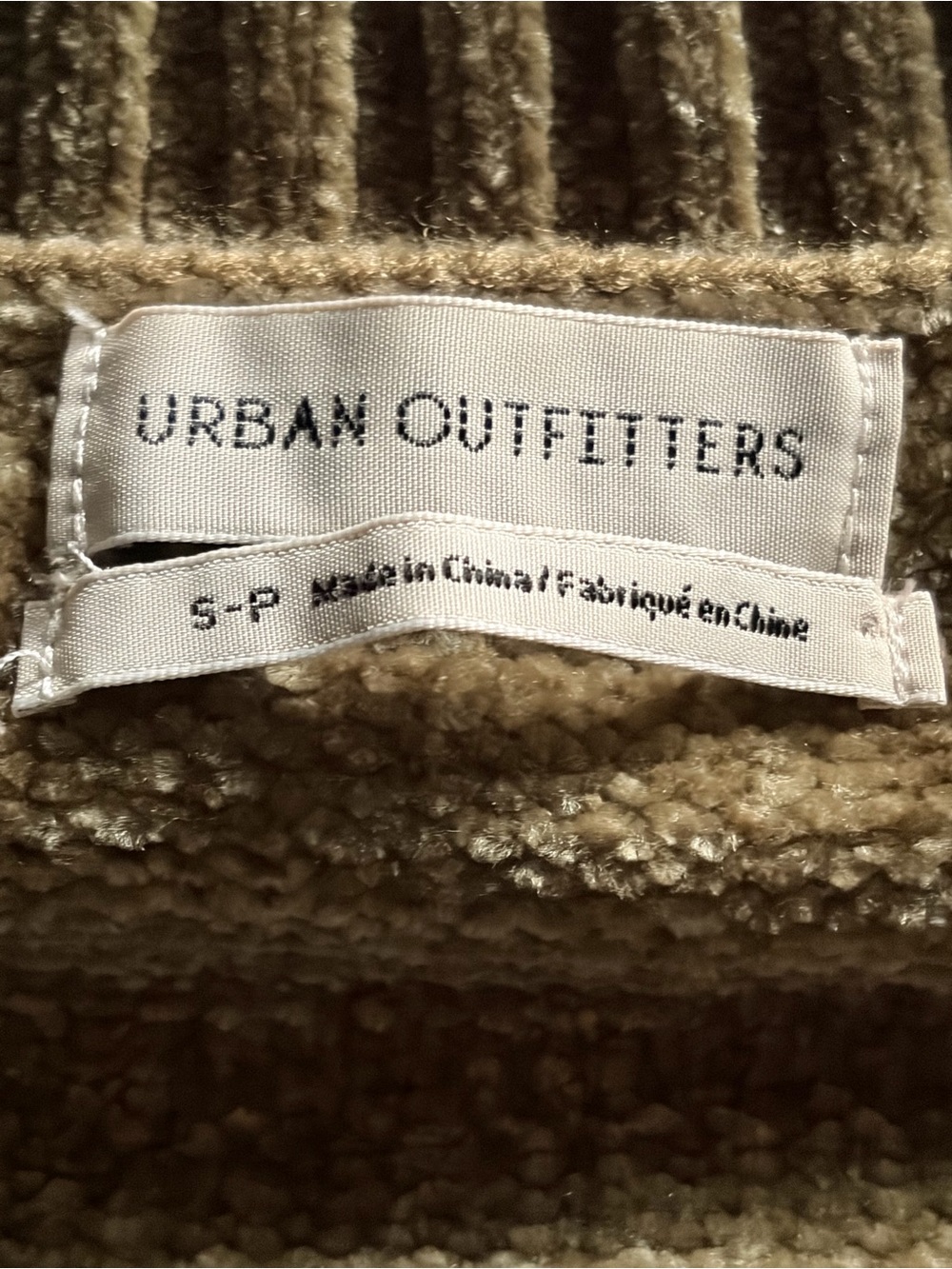 Urban Outfitters Maura Chenille Cropped Cardigan Size Small - Picture 6 of 6